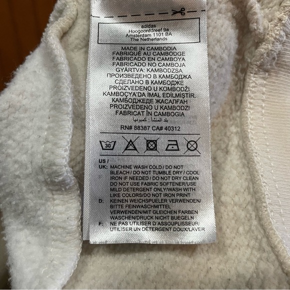 Adidas Originals Logo Play Trefoil Crew Sweatshirt in Wonder White Size Medium - Picture 14 of 14